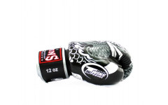 Боксерские перчатки Twins Special FBGVL3-52 Dragon black-silver 14 oz